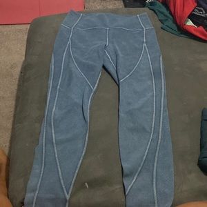 Lululemon wunder under ribbed, size 10, blue